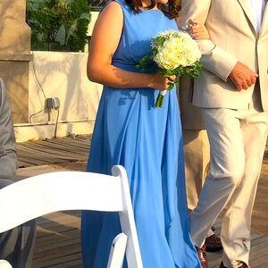 dress-woman’s /ldress periwinkle blue. prom or dressy formal